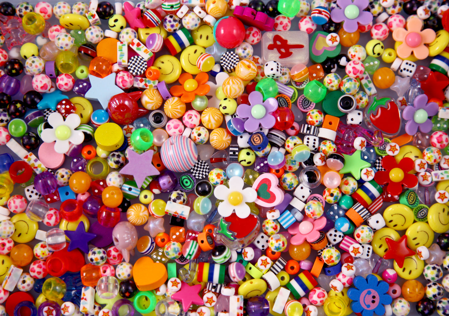 Huge Bead Grab Bag - Over 1000 pcs - SUPER FUNKY Mixed Lot of Plastic Beads - great for kandi singles, ispy, sensory crafts, jewelry making