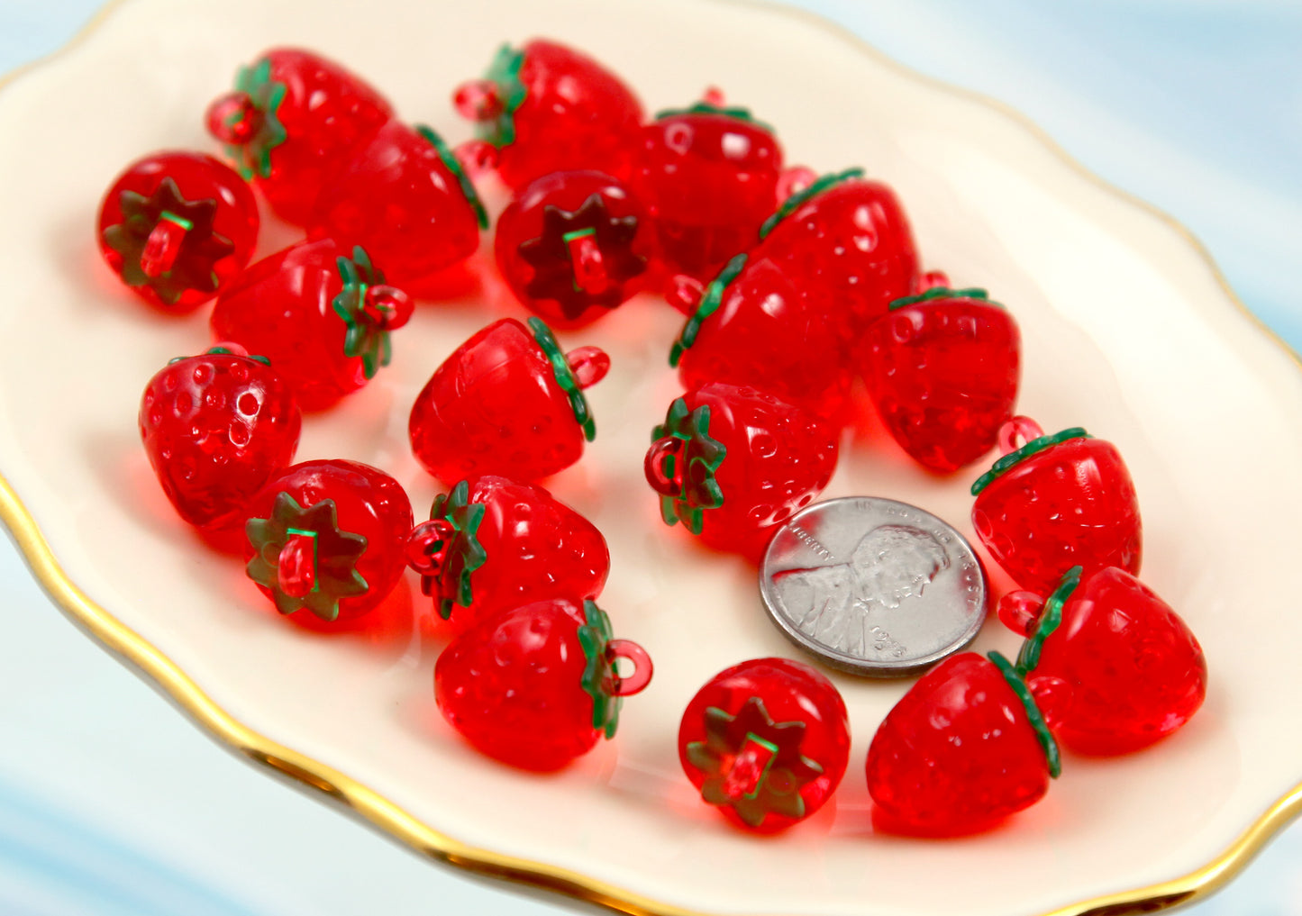 Strawberry Charms - 12 pieces - 18mm Small Red Strawberries Acrylic Fake Fruit Charm Plastic Pendants