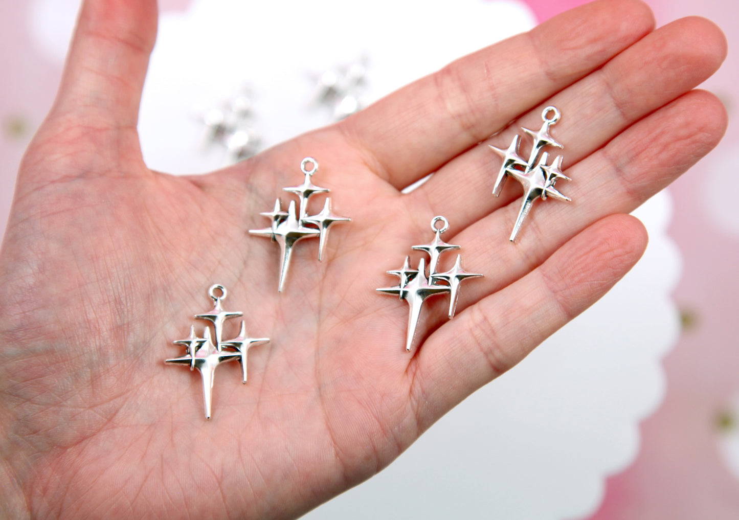 Four Pointed Star Cluster Charms - 8 pieces - 22mm Starburst Pendants Silver Color Alloy Metal Charms