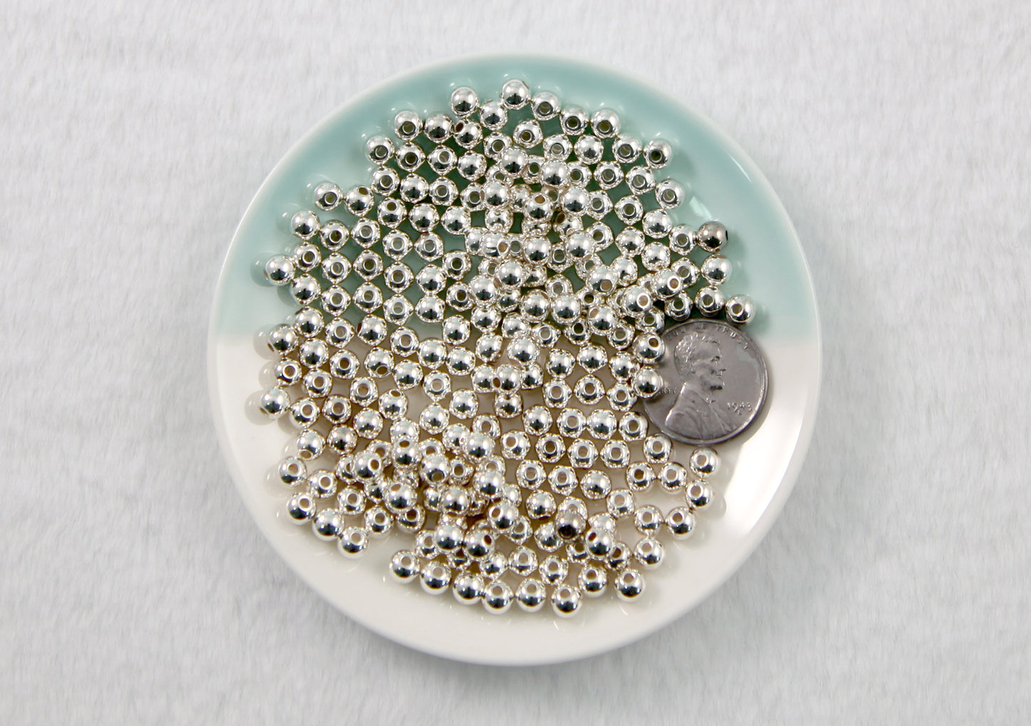 Spacer Beads - 300 pcs - 5mm Electroplated Silver Plastic Spacer Beads - Super Lightweight - Easily use to make any kind of jewelry