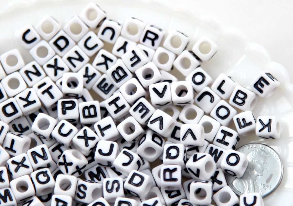 Cheap 26 Letters Letter Beads 10mm Alphabet Beads Letter Beads