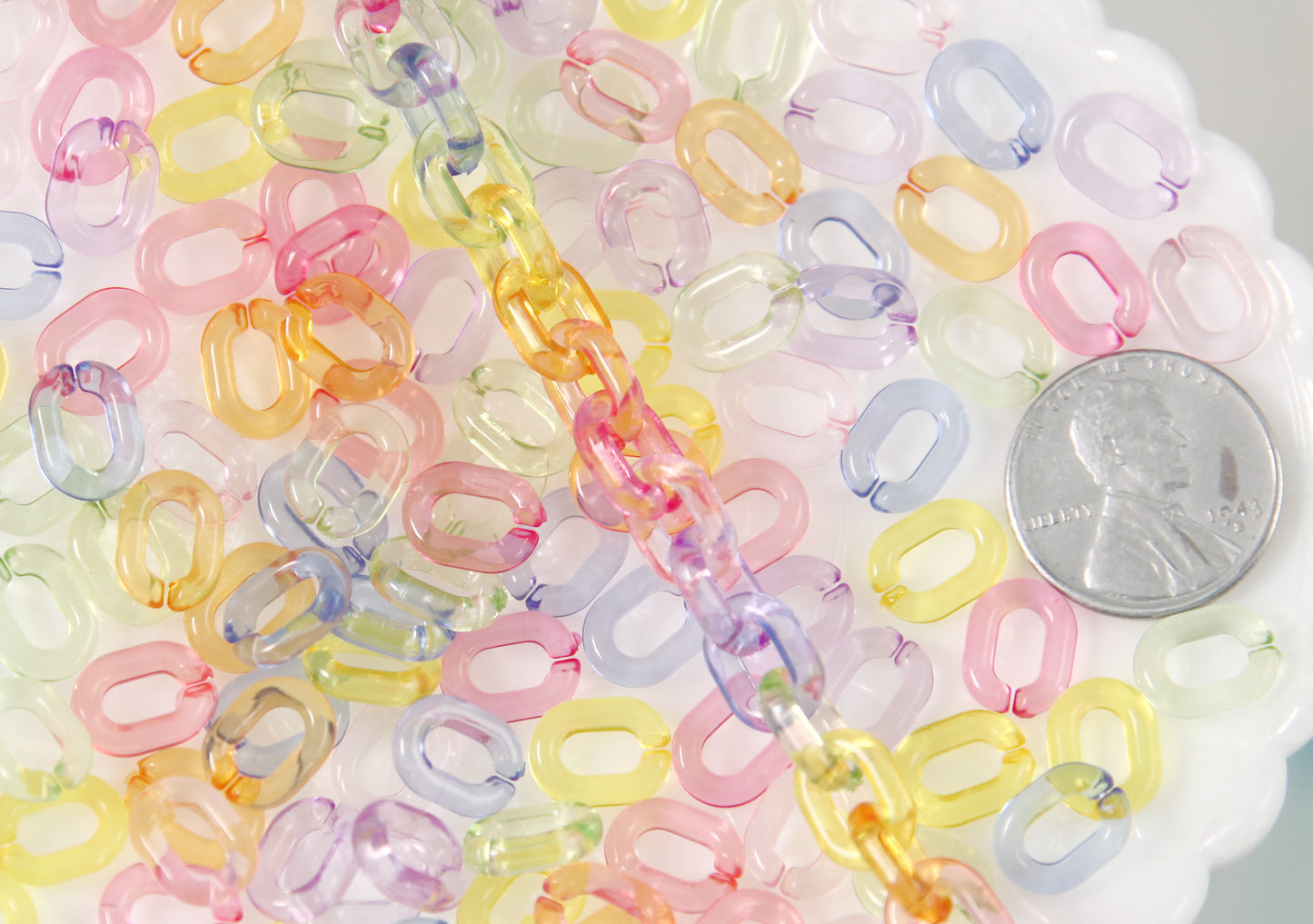 Tiny Plastic Chain Links - 10mm Mini Transparent Colorful Plastic or Acrylic Chain Links - Mixed Colors - 200 pc