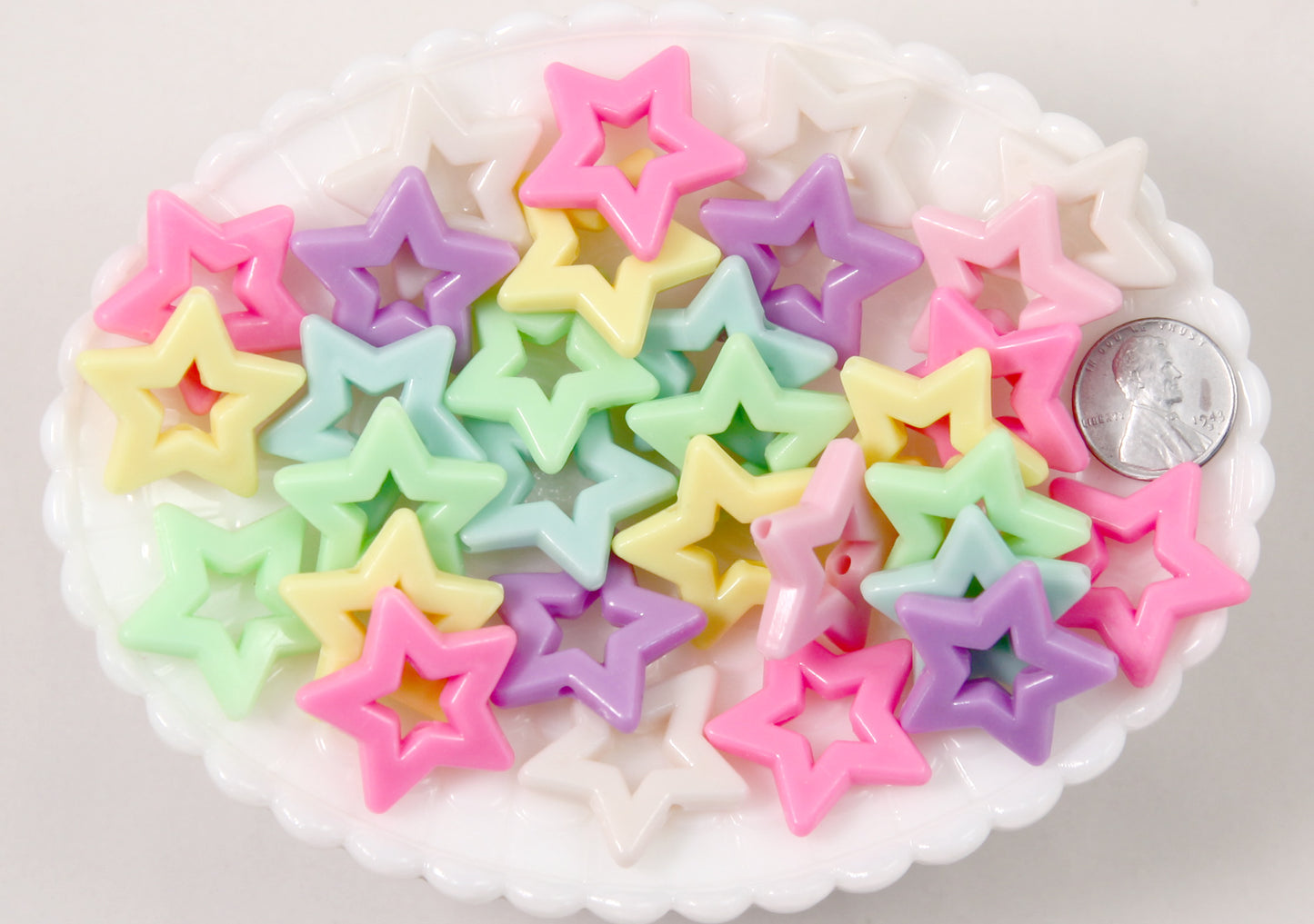 27mm Beautiful Bright Big Pastel Outline Star Chunky Acrylic or Resin Beads - 25 pcs set