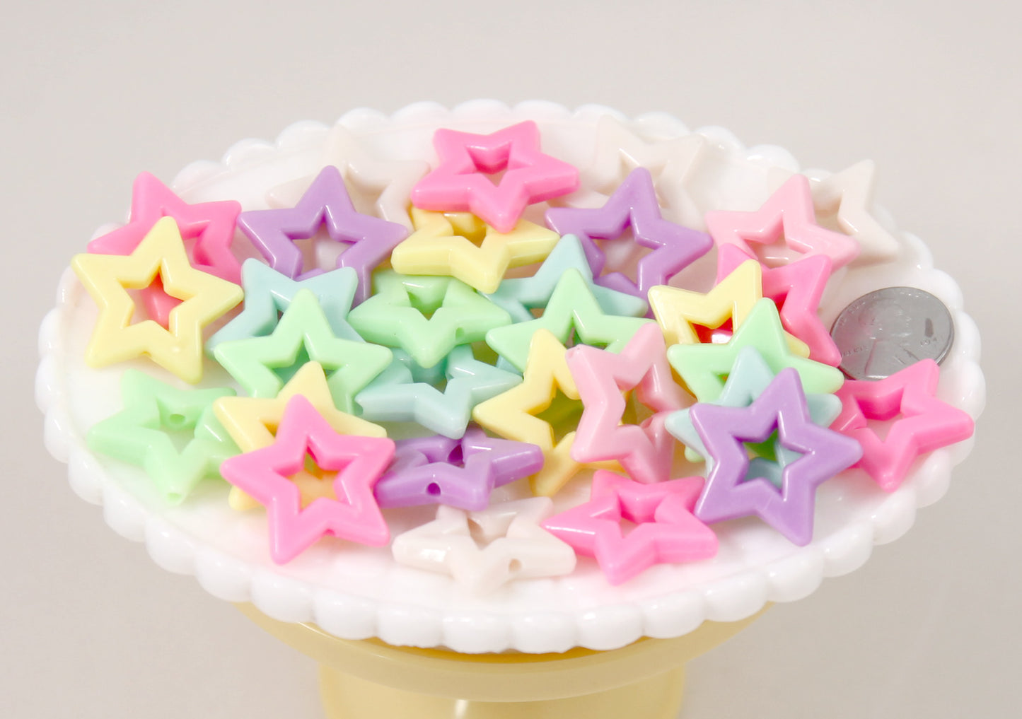 27mm Beautiful Bright Big Pastel Outline Star Chunky Acrylic or Resin Beads - 25 pcs set