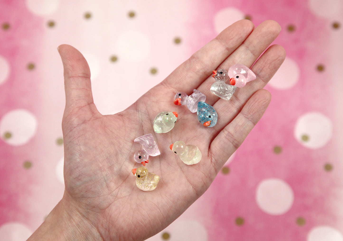 Mini Glitter Ducks - 20 pcs - 16mm Tiny Miniature Rubber Ducky with Glitter - Little Toy Duck 3d Mini Plastic Decorations Resin Cabochons