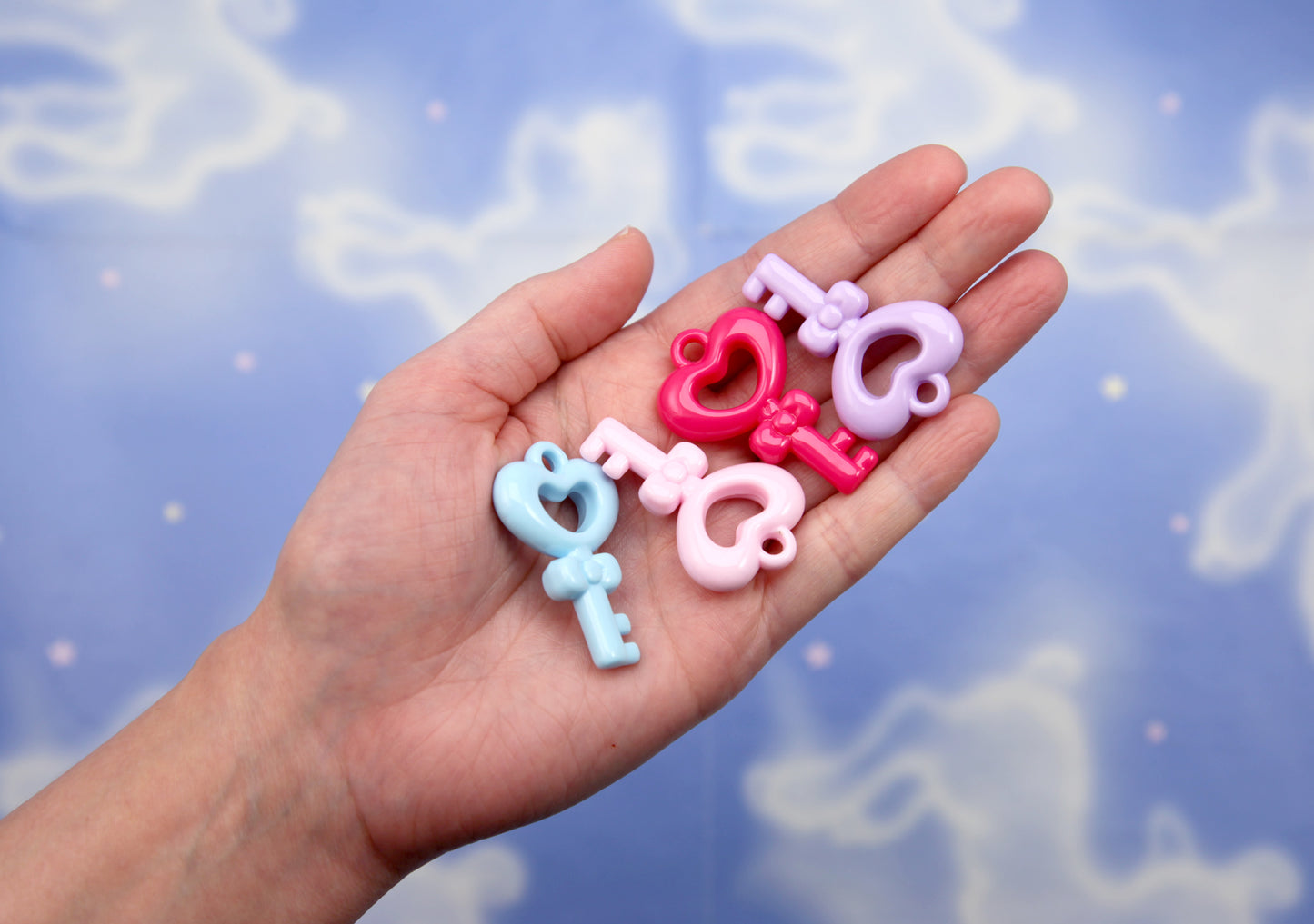 Big Heart Key Charms (8 pcs) Super Cute Chunky Key to my Heart Plastic or Acrylic Pendants