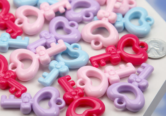 Big Heart Key Charms (8 pcs) Super Cute Chunky Key to my Heart Plastic or Acrylic Pendants