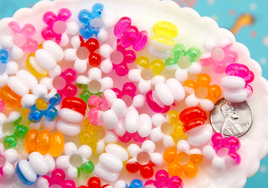 Large Hole Flower Beads - 17mm Super Vibrant Two Tone Flowers Acrylic Beads - Colorful Resin Flower Beads (40 pieces)