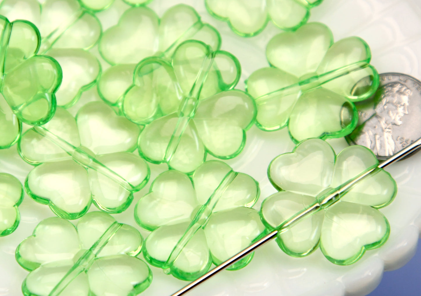 Big Clover Beads - 8 pieces - 40mm Lovely Shamrock Large Green Four Leaf Clover- St. Patrick's Day Acrylic or Plastic Beads