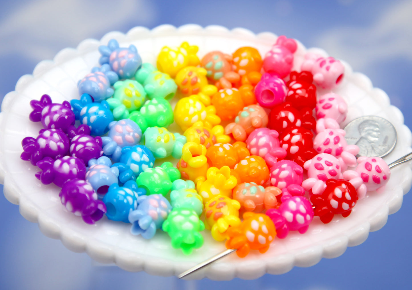 Colorful Fish Beads (75 pcs) 15mm Cute Fishes Bead - Large Holes - for Kandi, Jewelry or Sensory Toys