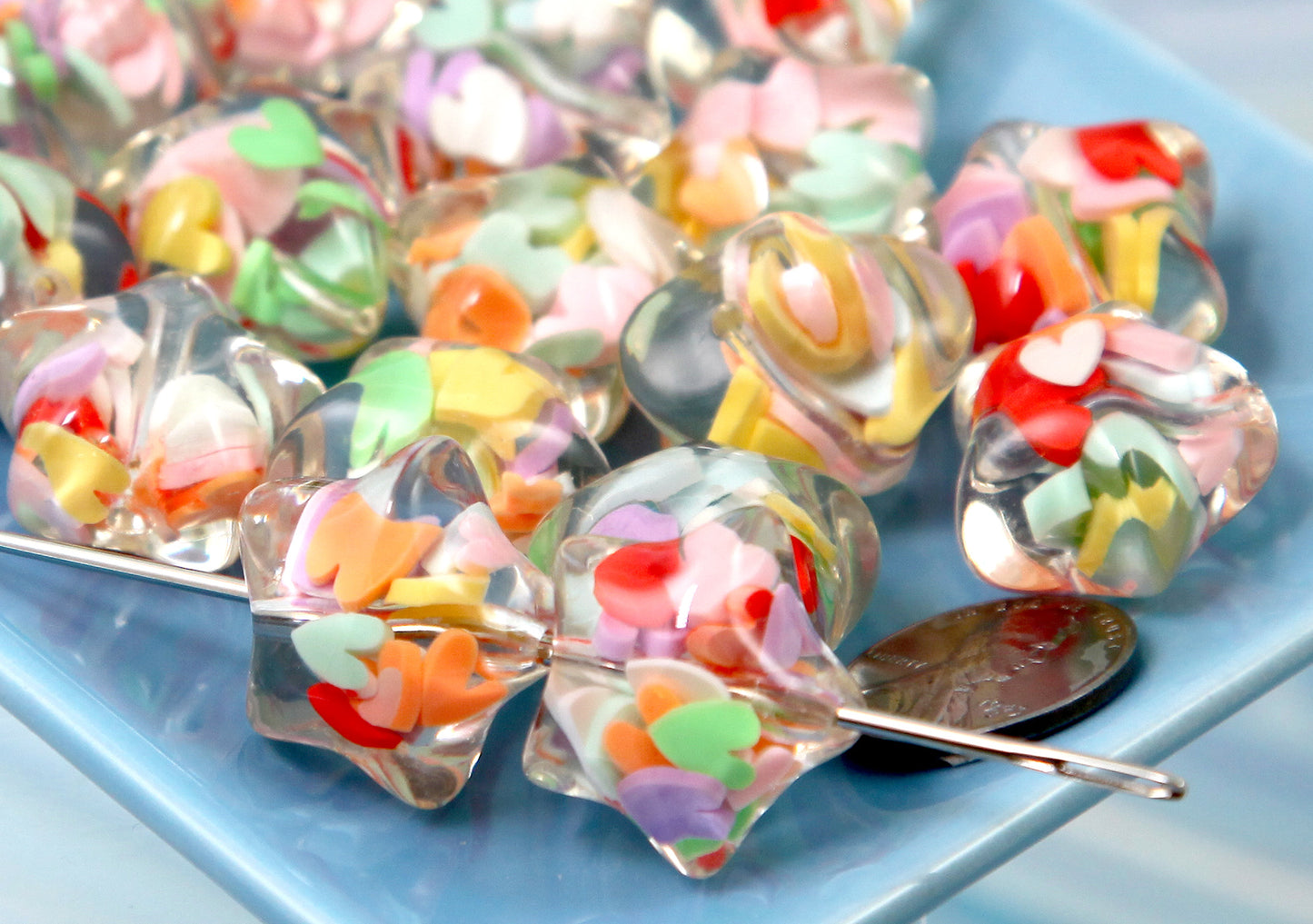 Confetti Beads - 22mm Super Cute Clear with Tiny Heart Confetti Acrylic Star Beads - Colorful Resin Star Beads (6 pieces)