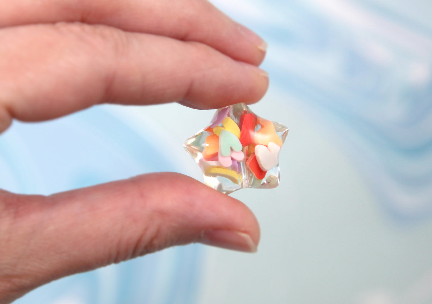 Confetti Beads - 22mm Super Cute Clear with Tiny Heart Confetti Acrylic Star Beads - Colorful Resin Star Beads (6 pieces)