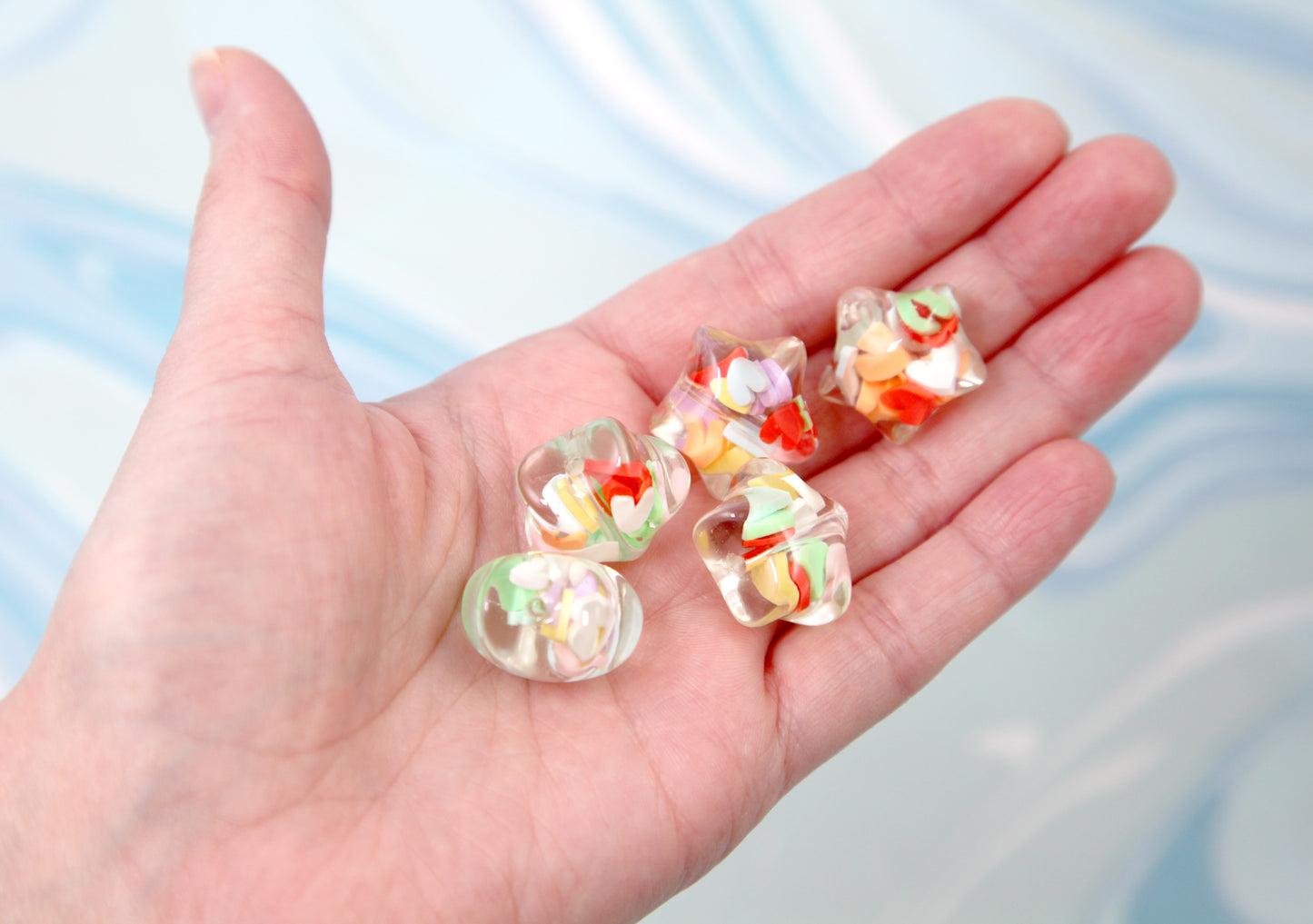 Confetti Beads - 22mm Super Cute Clear with Tiny Heart Confetti Acrylic Star Beads - Colorful Resin Star Beads (6 pieces)