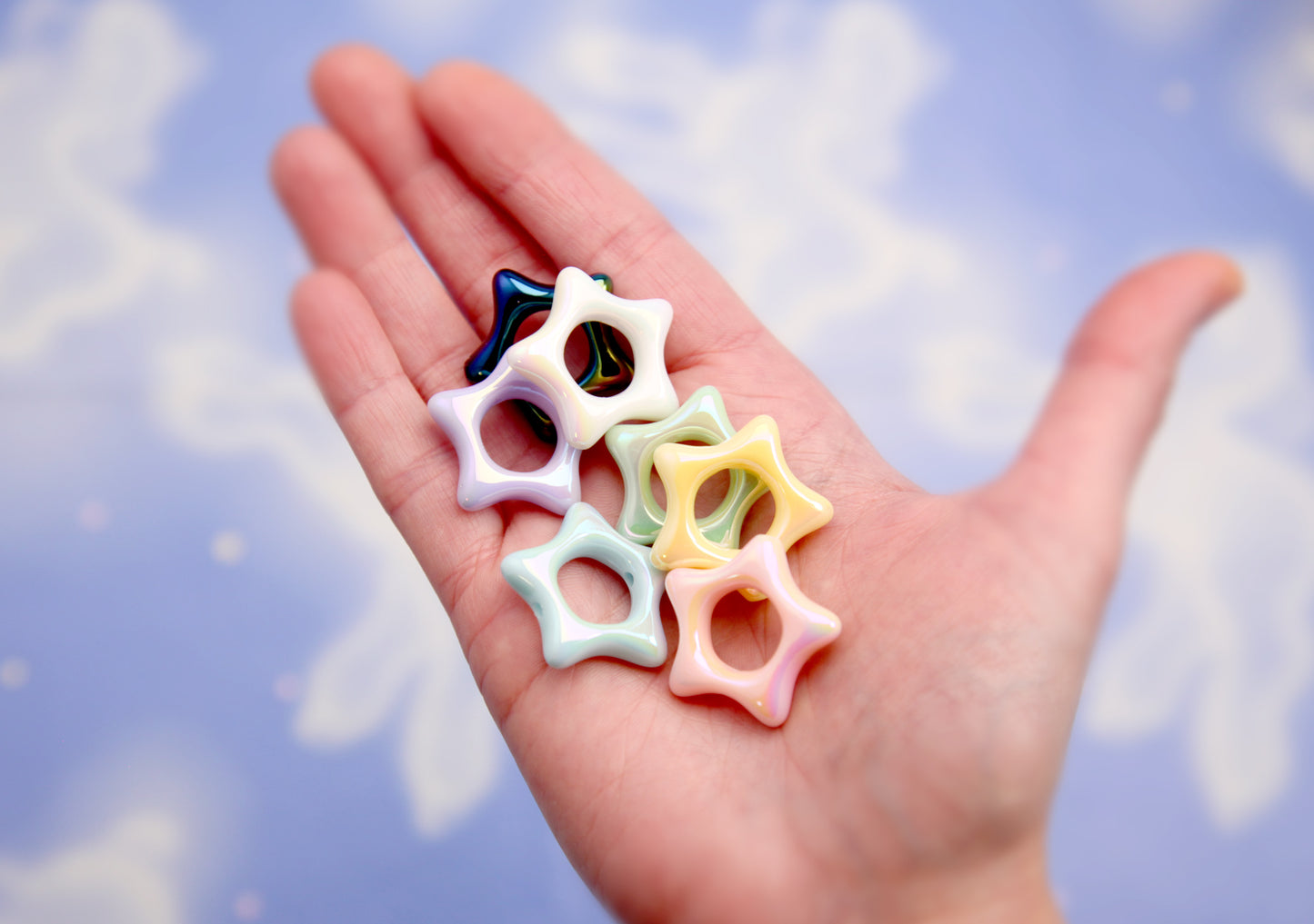 Large Hollow Star Beads - 27mm Beautiful AB Pastel Outline Star Acrylic or Resin Beads (14 pieces)