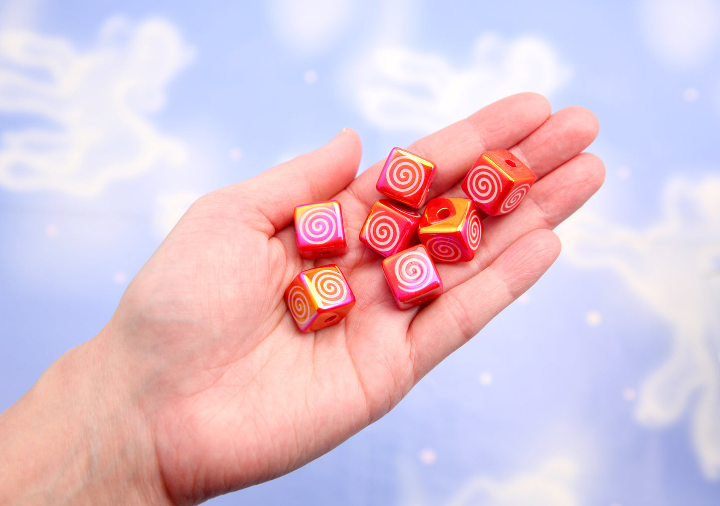 Spiral Beads - 8 pieces - 17mm Red Cube Shape Swirl Pattern Acrylic or Resin Beads