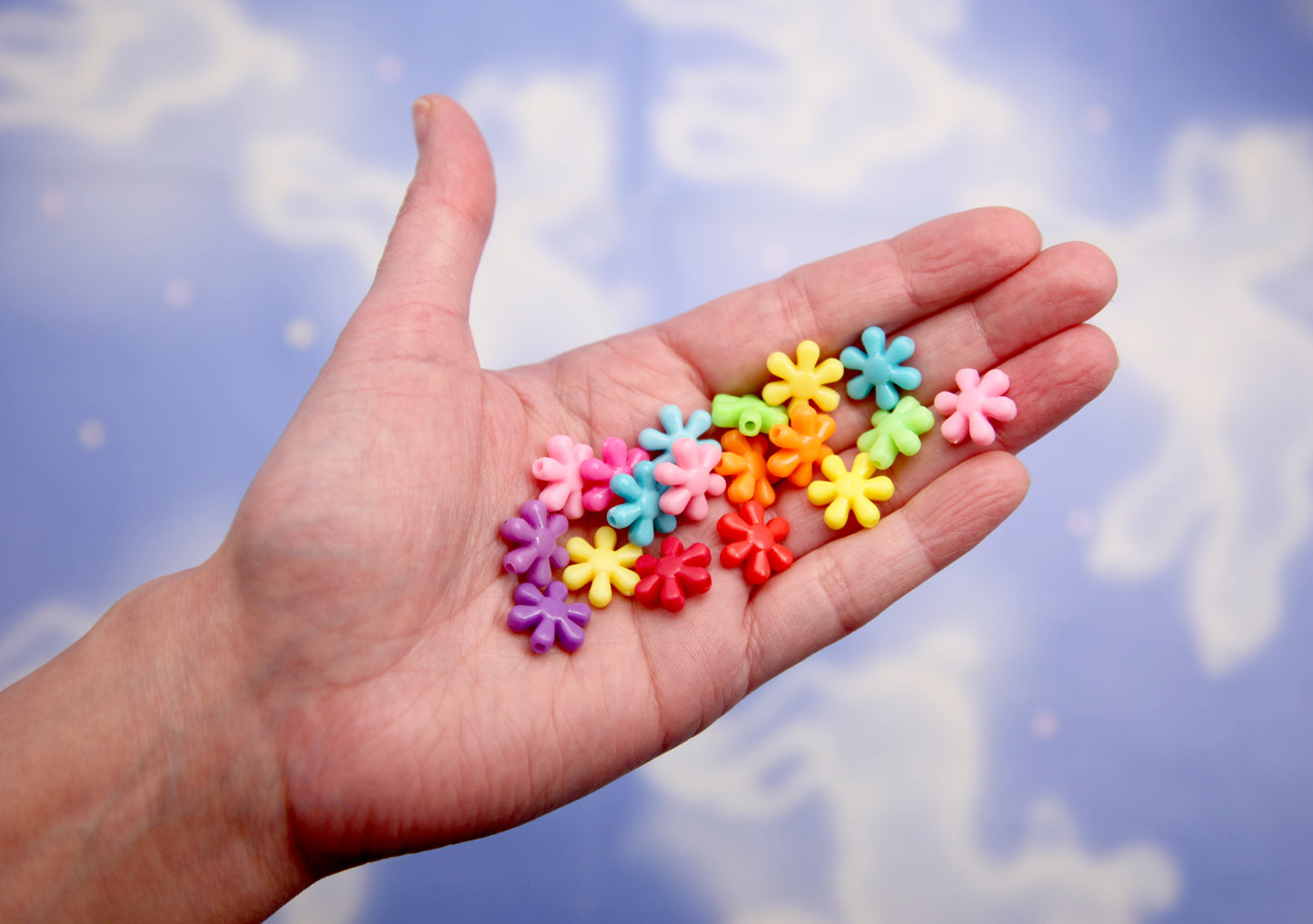 Small Flower Beads - 85 pieces - 15mm Colorful Splat Flower Bead Plastic Acrylic or Plastic Beads