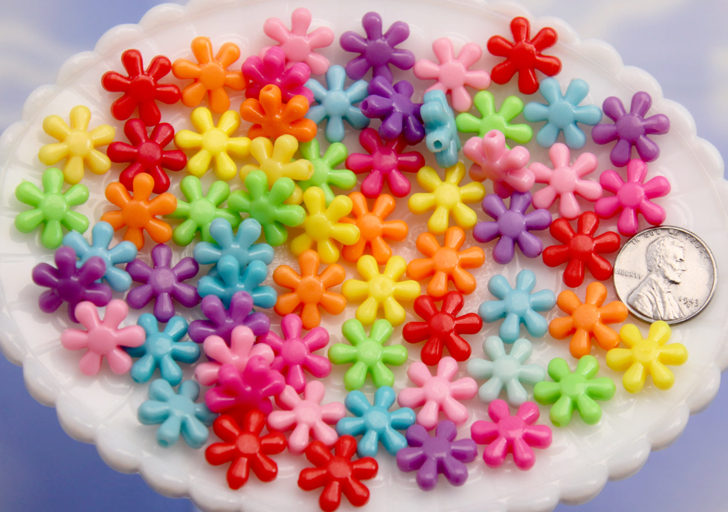 Small Flower Beads - 85 pieces - 15mm Colorful Splat Flower Bead Plastic Acrylic or Plastic Beads