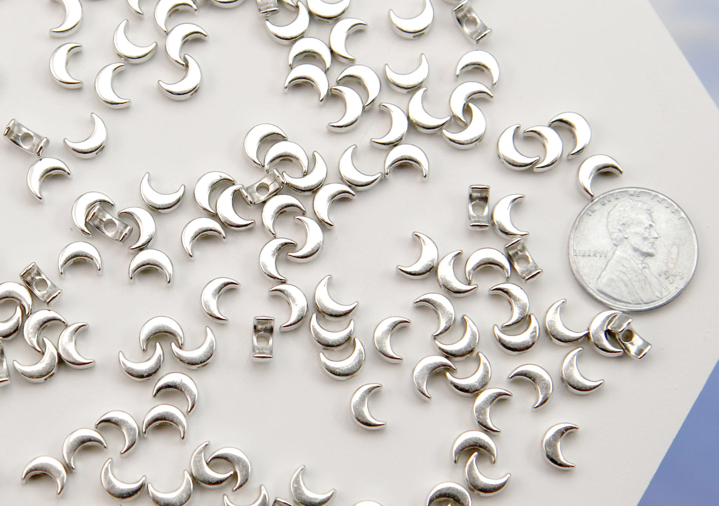 TINY Silver Moon Beads (200 pcs) 6mm Super Small Moon Bead - Electroplated Plastic - Spacer Beads - Easily make any kind of jewelry