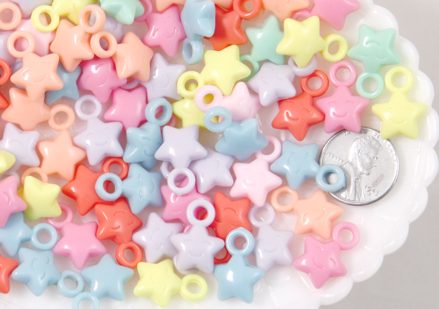 Pastel Star Charms - 18mm Tiny Pastel Star Charms with Faces Plastic or Acrylic Charms or Pendants - 70 pc set