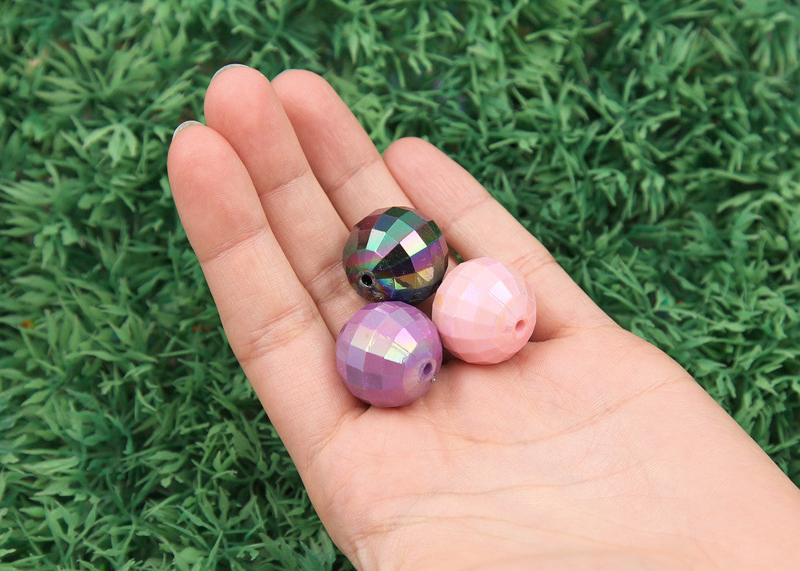 20mm AB Faceted Iridescent Huge Chunky Round Acrylic or Resin Beads - –  Delish Beads