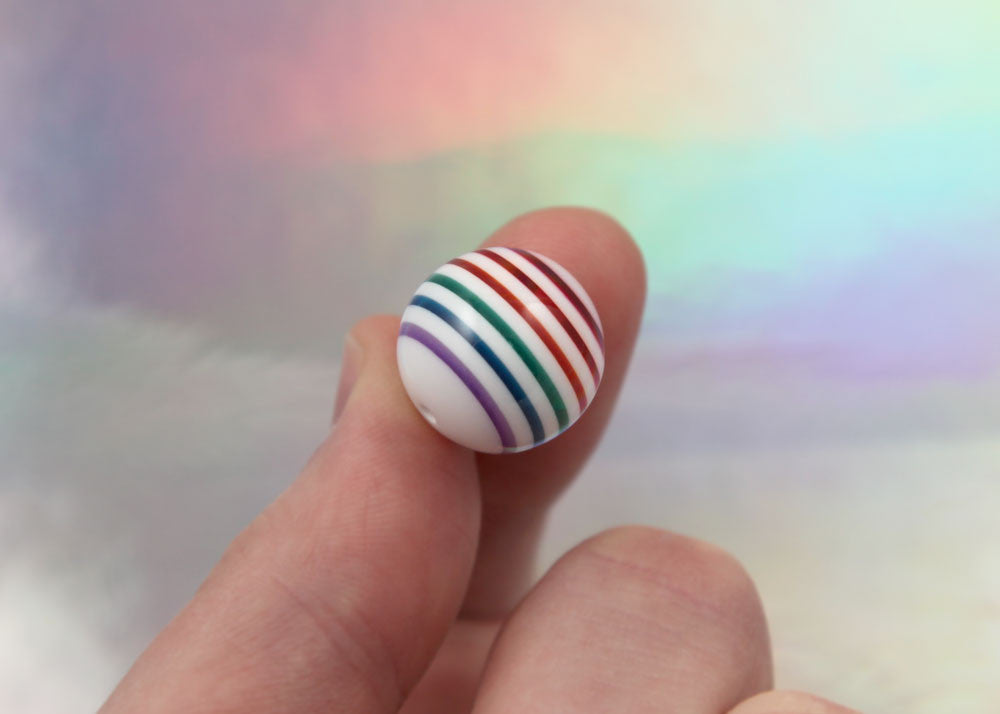 Chunky Bubblegum Beads - 18mm White Rainbow Stripe Resin Beads - 10 pc set