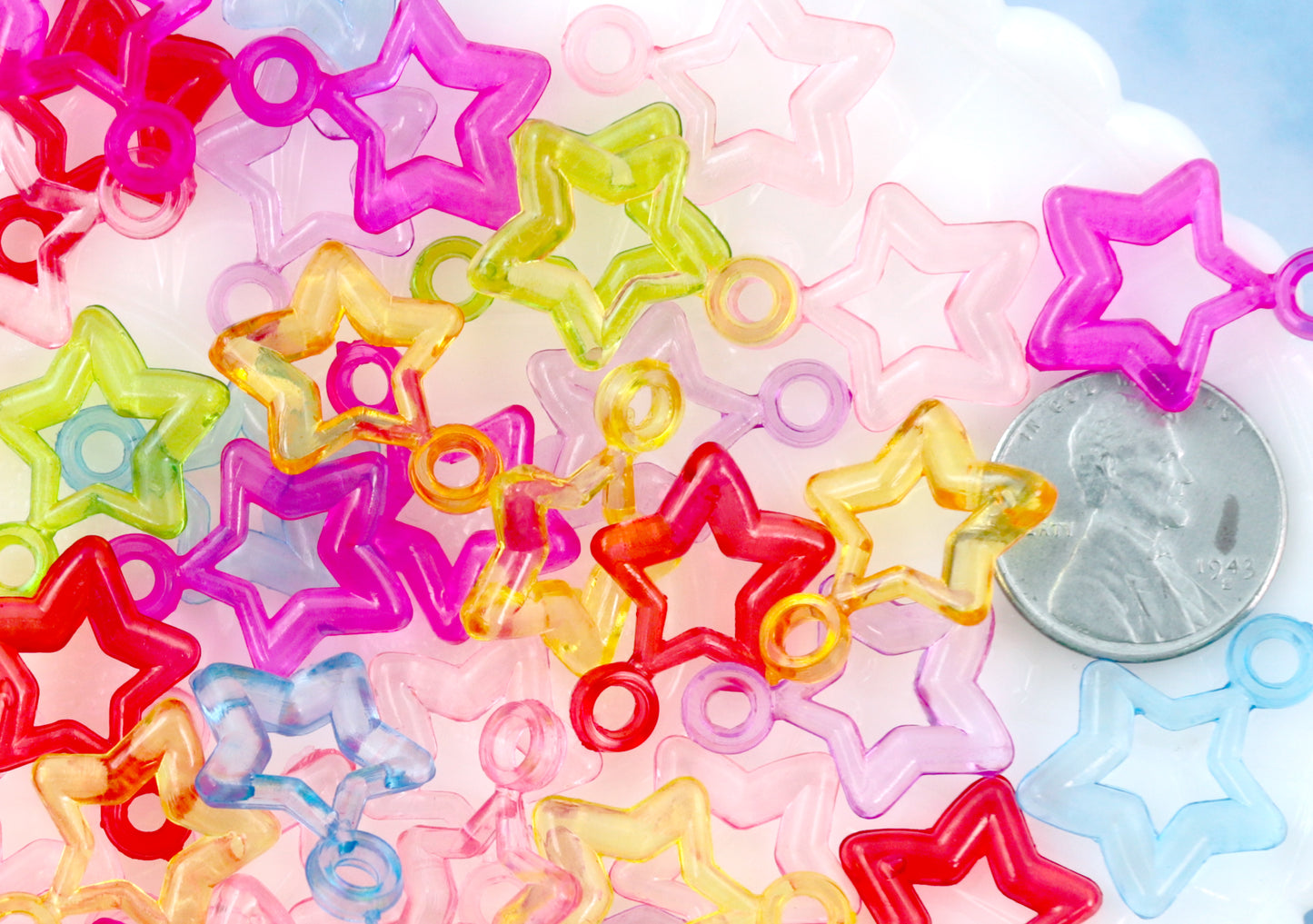 Plastic Star Charms - 20mm Transparent Star Outline Plastic or Acrylic Charms or Pendants - 100 pc set