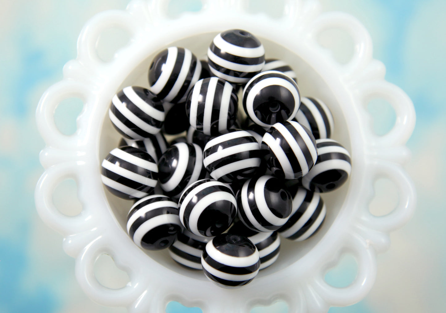 Chunky Striped Resin Beads - 20mm Black and White Chunky Stripe Gumball Bubblegum Acrylic or Resin Beads - 8 pc set