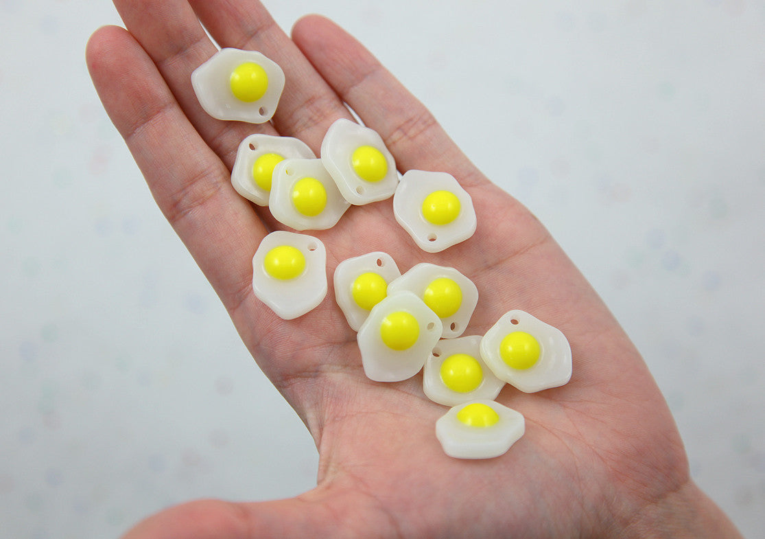 Egg Charm - 22mm Fried Egg Plastic Resin Cabochons Charms or Pendants - 6 pc set