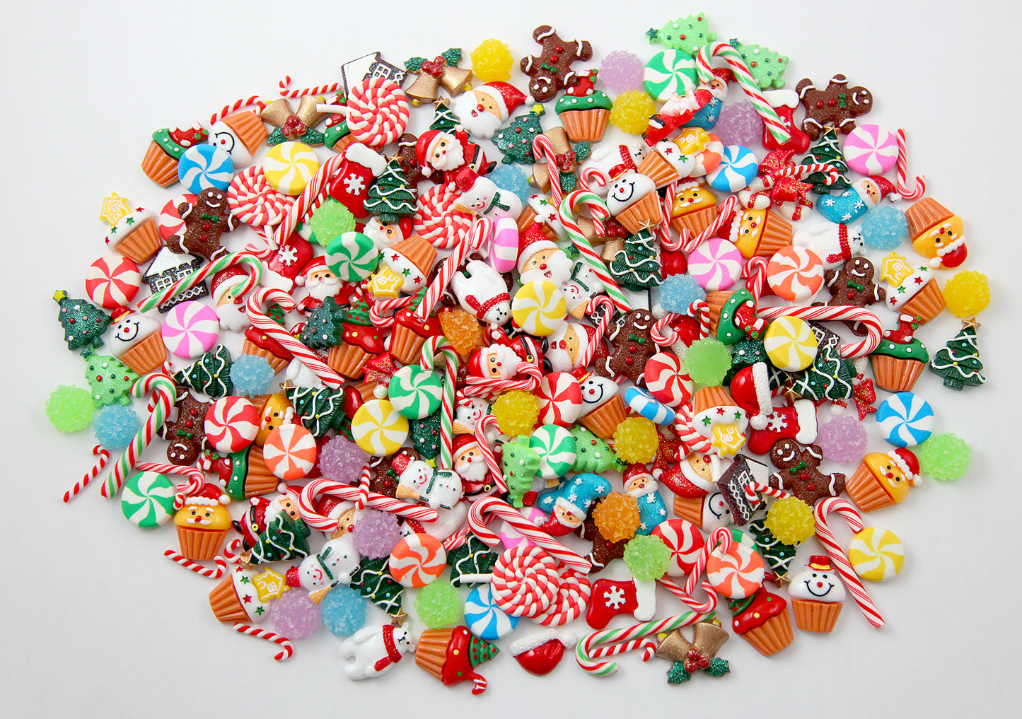 Christmas Cabochons Grab Bag - Cute Christmas Charms Mix - 25 pcs